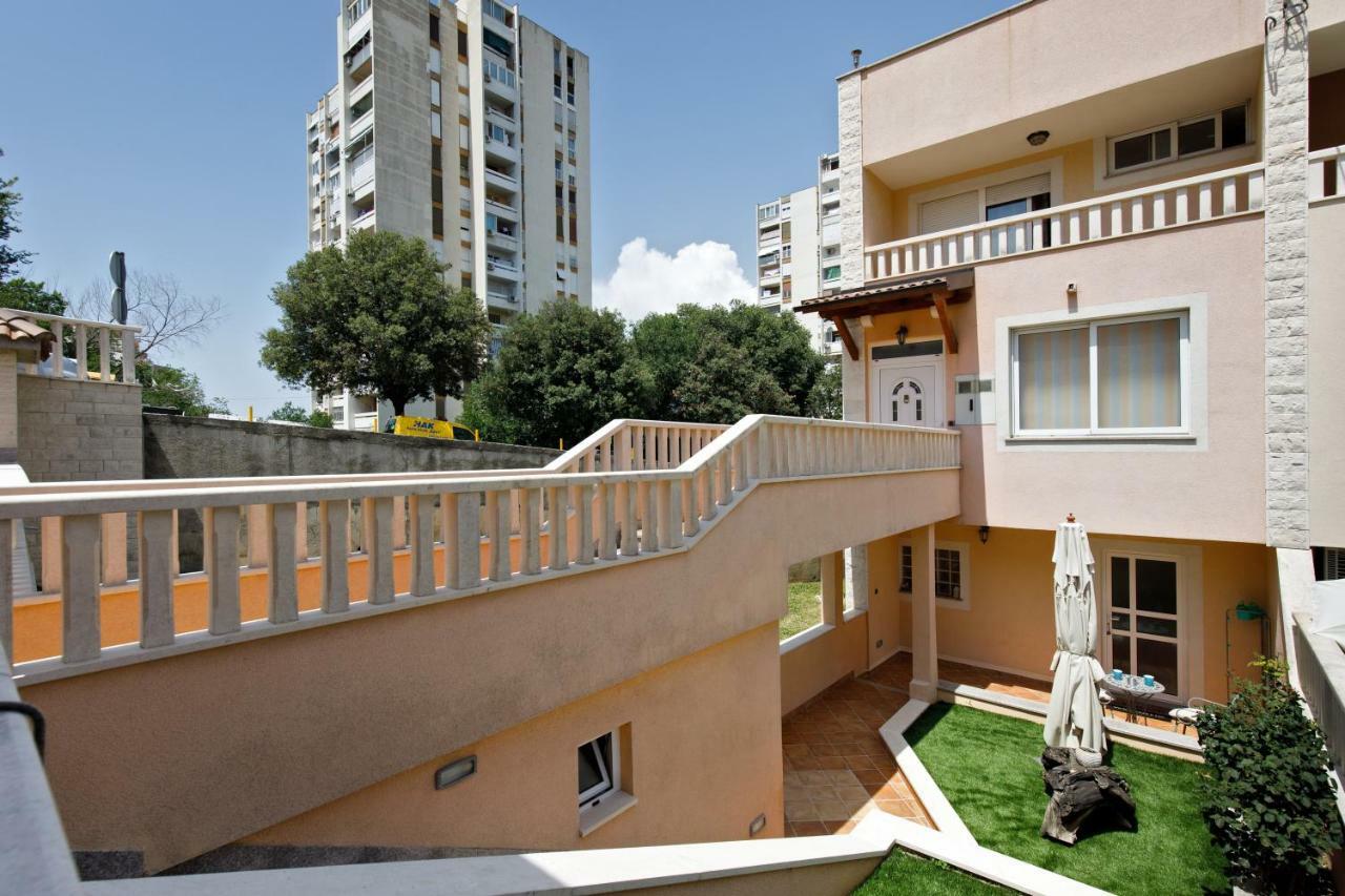 Apartment Punda Split Exterior photo